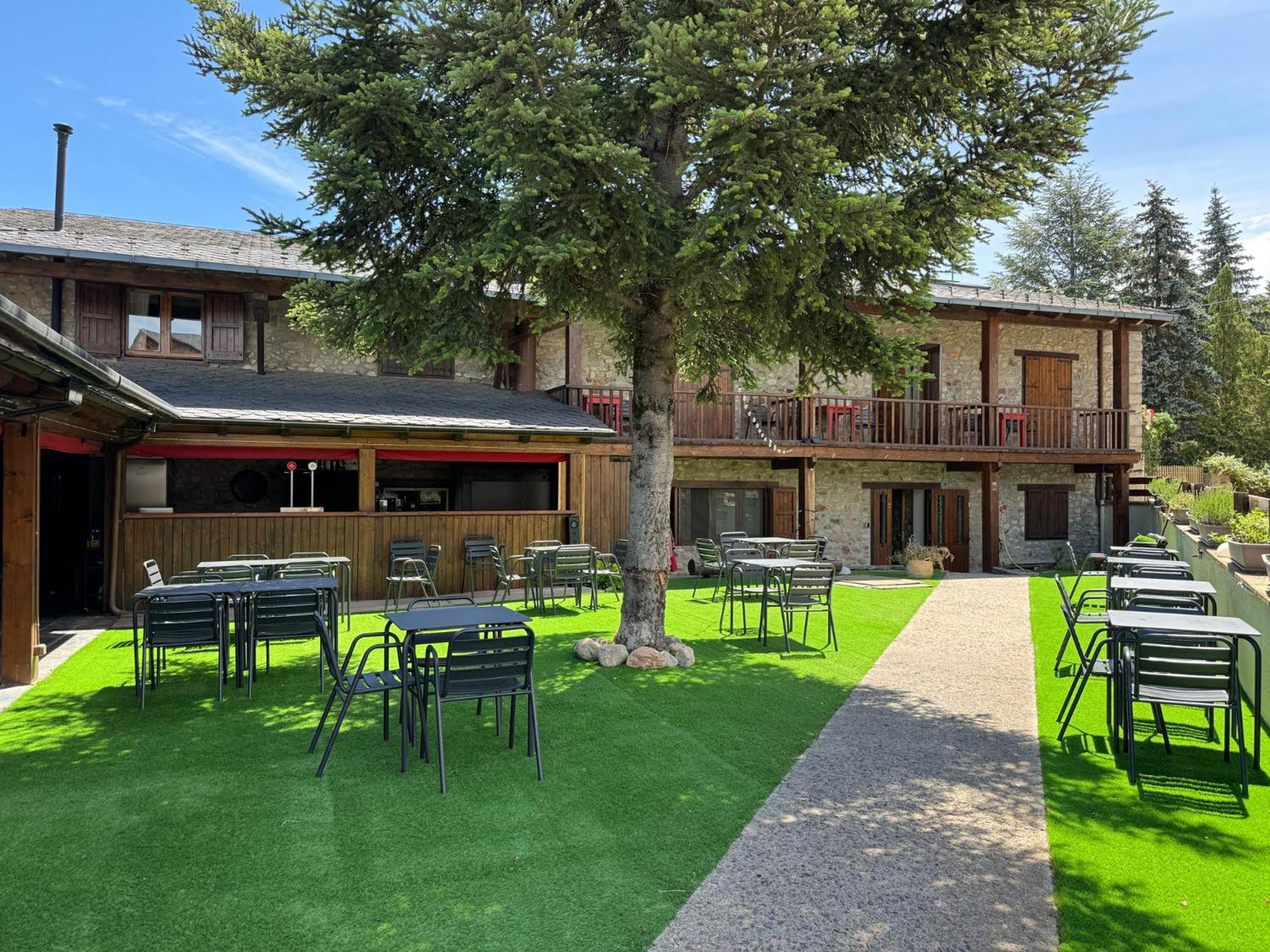 Hotel Cal Rei De Tallo Bellver De Cerdanya Extérieur photo