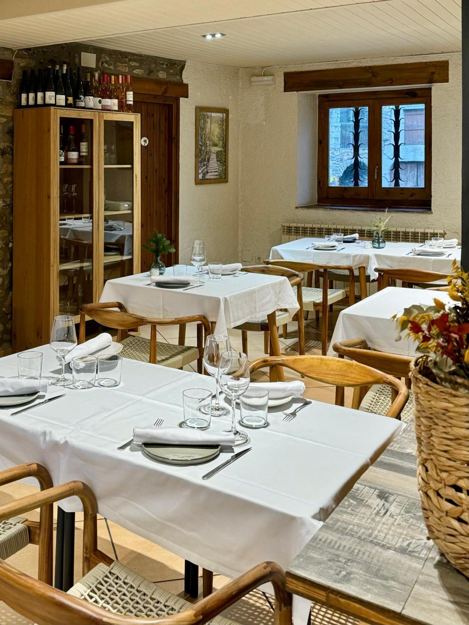 Hotel Cal Rei De Tallo Bellver De Cerdanya Extérieur photo