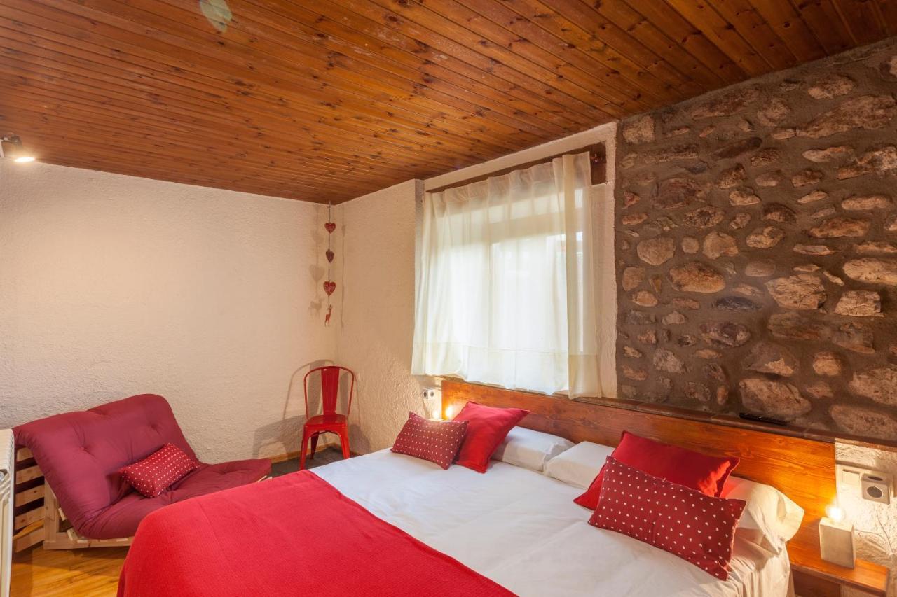 Hotel Cal Rei De Tallo Bellver De Cerdanya Extérieur photo